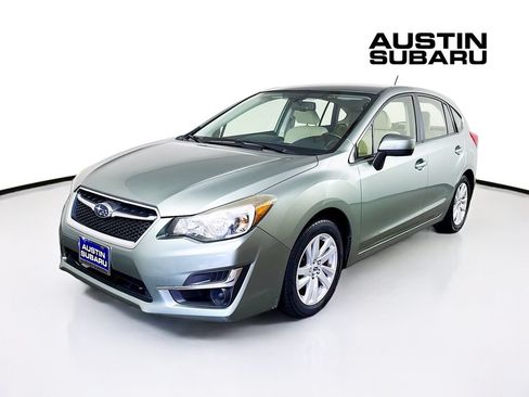 Used 2015 Subaru Impreza 2.0i Premium AWD/4WD image 3
