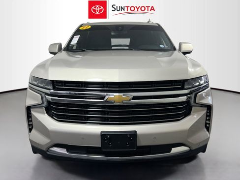 Used 2022 Chevrolet Suburban LT image 10