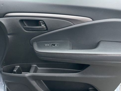 Certified 2022 Honda Passport TrailSport image 22