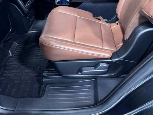 Used 2020 Lincoln Aviator Reserve w/ Equipment Group 201A image 20