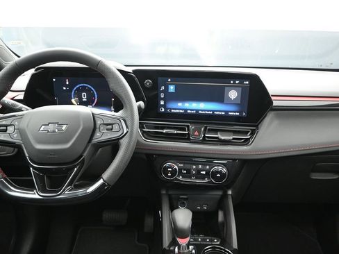New 2026 Chevrolet TrailBlazer RS FWD image 19