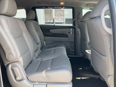 Used 2015 Honda Odyssey EX-L image 33