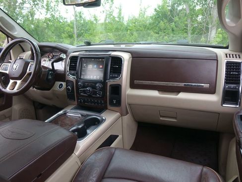 Used 2017 RAM 2500 Longhorn w/ Convenience Group AWD/4WD image 45