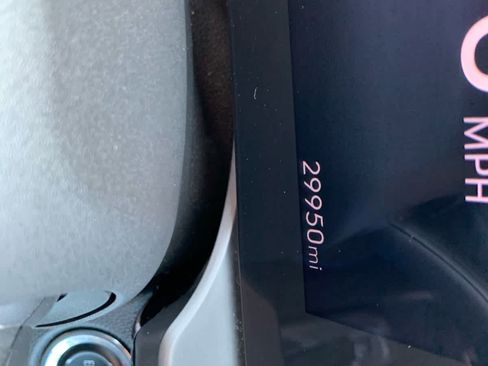 Used 2024 Buick Envista Sport Touring w/ Convenience II Package image 16