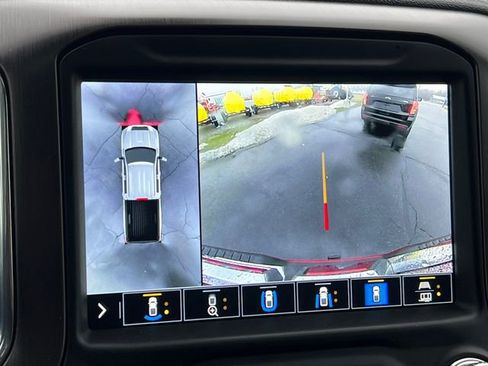 Used 2021 GMC Sierra 2500 AT4 w/ AT4 Premium Plus Package image 43