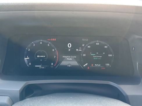 Used 2024 Toyota Tacoma TRD Off-Road image 27