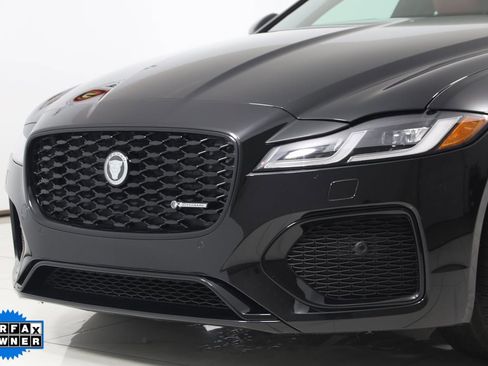 Used 2024 Jaguar XF R-Dynamic SE image 63