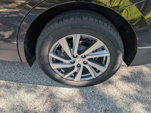 Used 2022 Chevrolet Equinox LT image 11