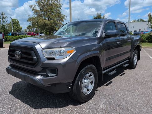Used 2021 Toyota Tacoma SR w/ SR Convenience Package RWD image 2