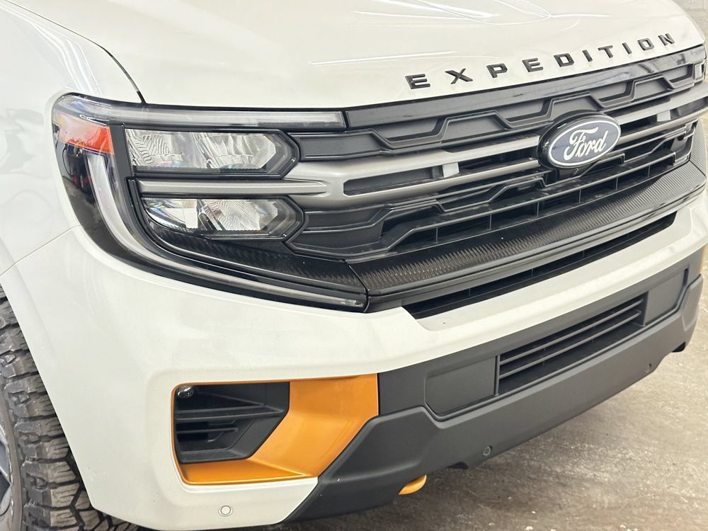 New 2027 Ford Expedition Tremor w/ Driver's Package AWD/4WD image 12