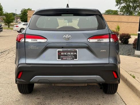 Used 2024 Toyota Corolla Cross L AWD/4WD image 4
