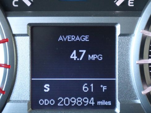 Used 2015 Toyota 4Runner Limited image 47