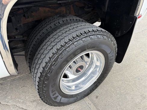 Used 2013 GMC Sierra 3500 Denali image 12