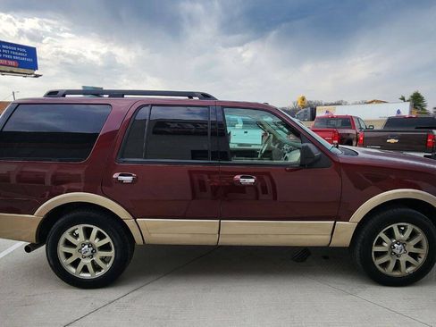 Used 2011 Ford Expedition XLT w/ 203A Rapid Spec Order Code AWD/4WD image 7