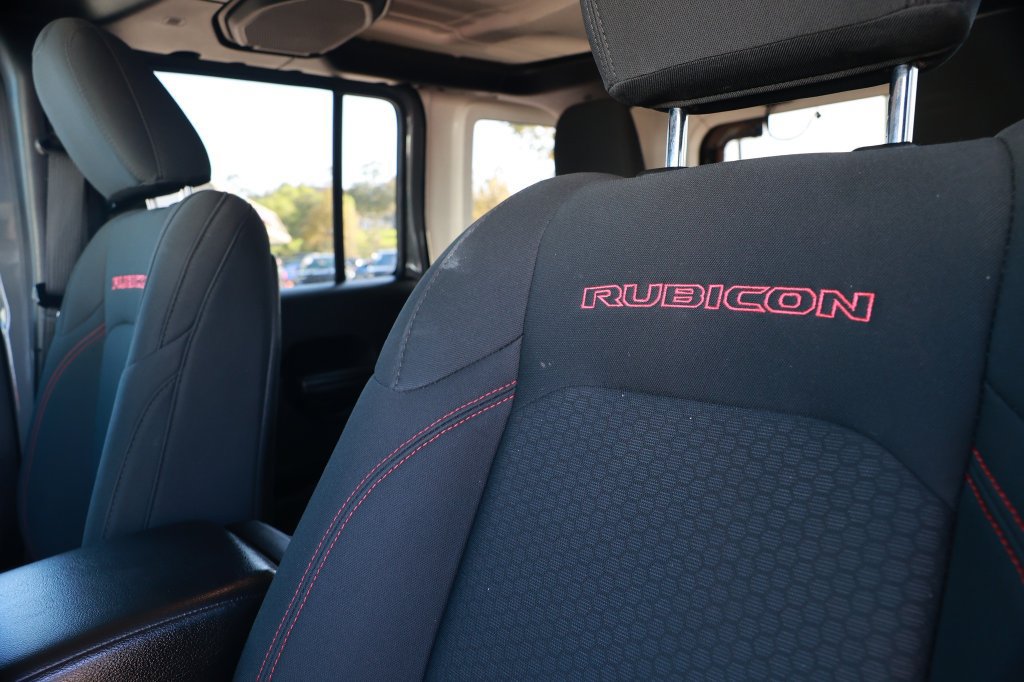 Used 2019 Jeep Wrangler Unlimited Rubicon w/ Cold Weather Group AWD/4WD image 20