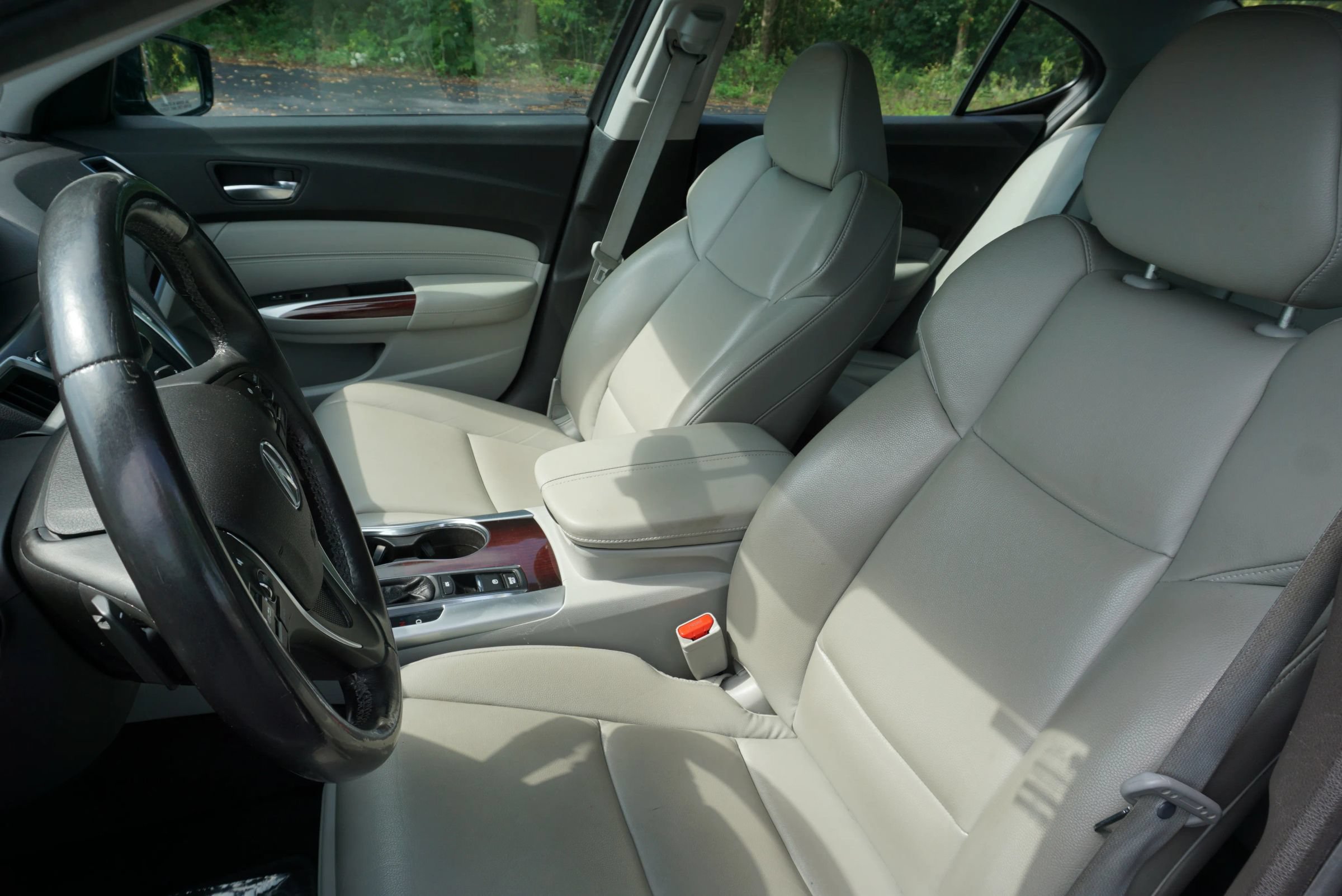 Used 2016 Acura TLX FWD image 21