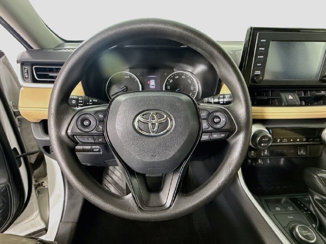 Certified 2019 Toyota RAV4 XLE w/ Convenience Package AWD/4WD image 13