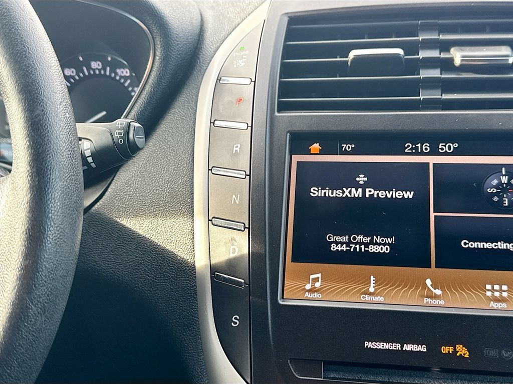 Used 2019 Lincoln MKC Premiere FWD image 17