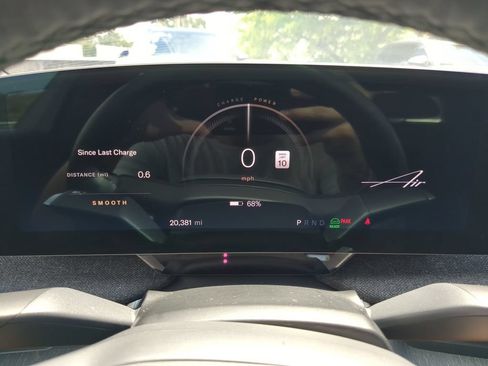 Used 2024 Lucid Air Touring AWD/4WD image 32
