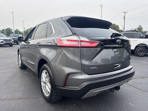 Used 2024 Ford Edge SEL w/ Convenience Package AWD/4WD image 9
