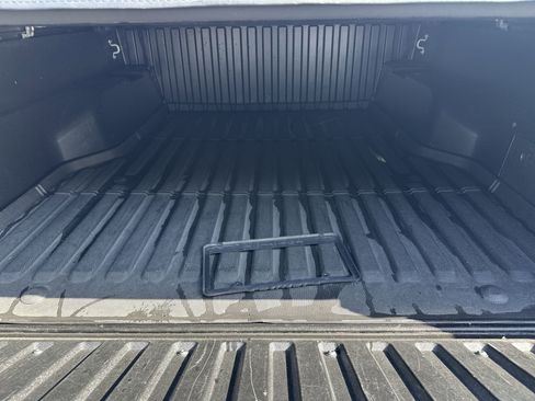 Used 2022 Toyota Tacoma SR5 image 21