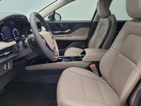 Used 2022 Lincoln Corsair FWD w/ Equipment Group 101A image 17