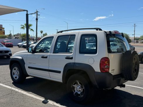 Used 2003 Jeep Liberty Sport AWD/4WD image 6