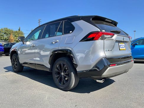 Used 2024 Toyota RAV4 XSE w/ Advanced Technology Package AWD/4WD image 5