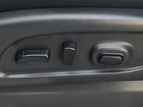 Used 2023 Nissan Titan PRO-4X w/ Pro-4x Convenience Package image 21