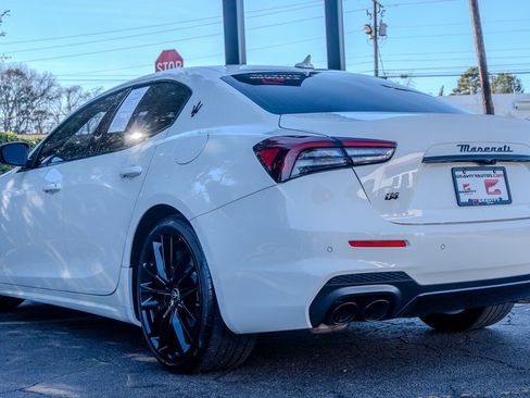 Used 2022 Maserati Ghibli Modena Q4 image 22