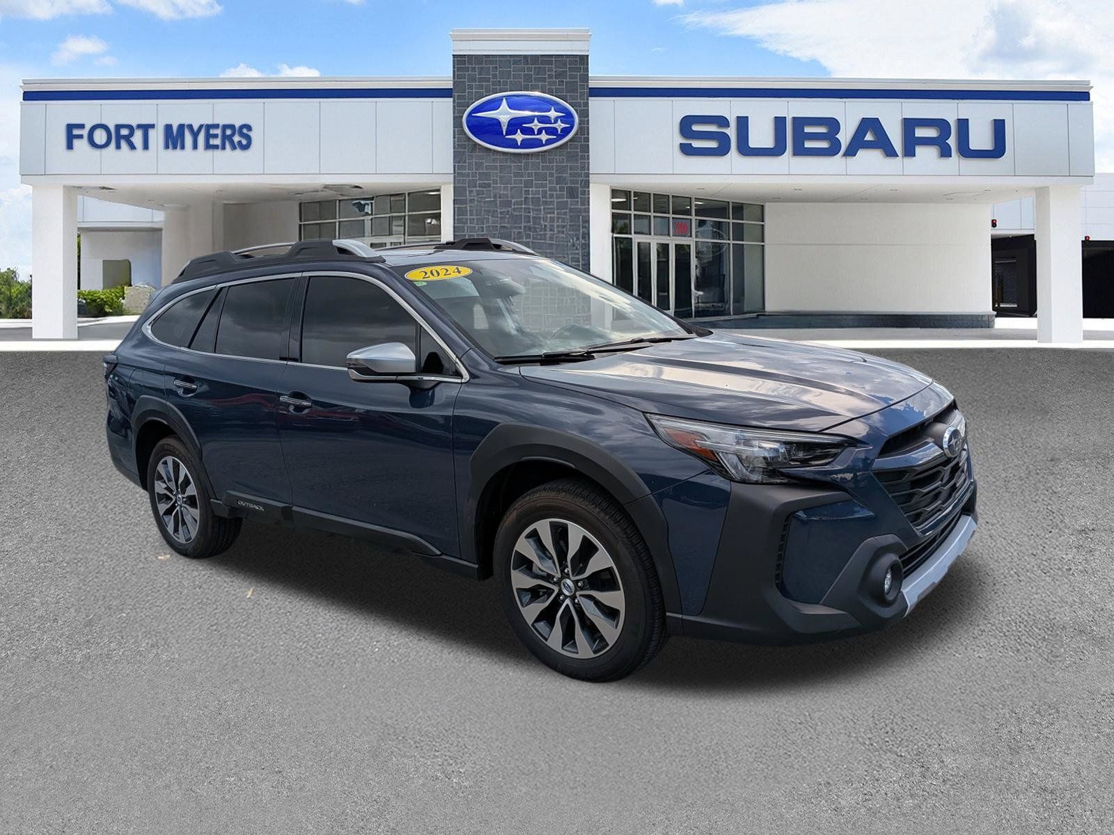 Certified 2024 Subaru Outback Touring XT AWD/4WD image 1