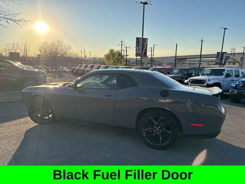 Used 2023 Dodge Challenger SXT w/ Blacktop Package image 9