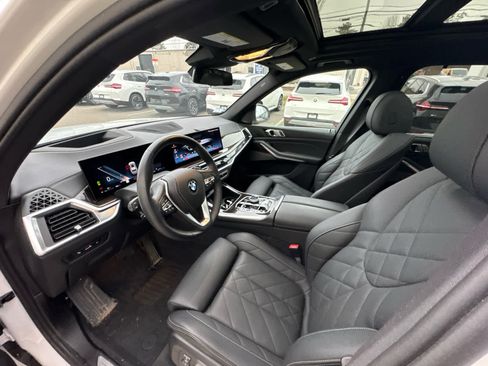 Certified 2024 BMW X5 xDrive40i w/ Executive Package image 10