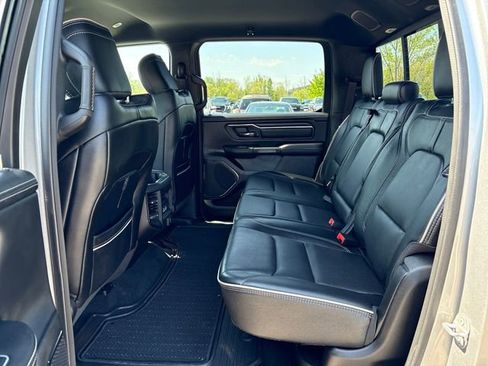 Used 2022 RAM 1500 Limited w/ Body-Colour Bumper Group AWD/4WD image 20