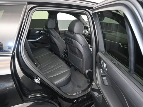 Used 2023 BMW X5 xDrive45e w/ Executive Package image 11