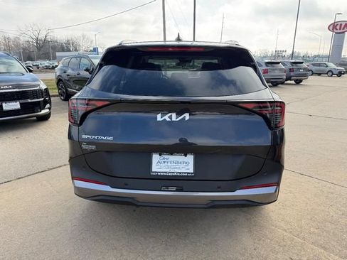 New 2026 Kia Sportage EX w/ EX Panorama Roof Package FWD image 3