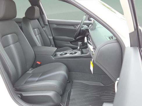 New 2026 Honda Civic Sport image 21