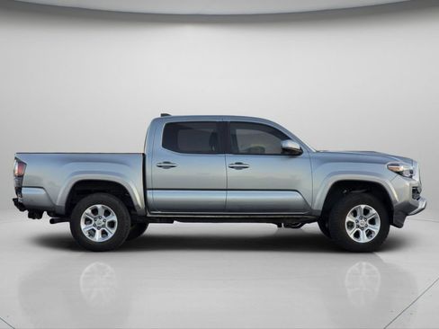 Used 2023 Toyota Tacoma TRD Sport image 23