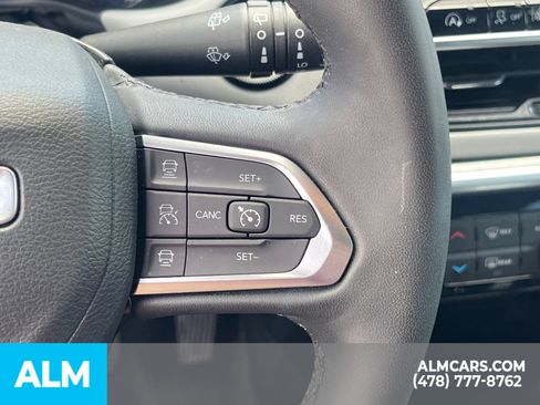 Used 2025 Jeep Compass Limited AWD/4WD image 30