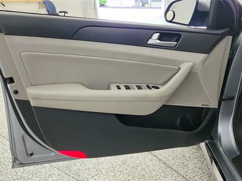 Used 2015 Hyundai Sonata Sport w/ Option Group 04 FWD image 30