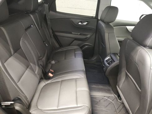 Used 2026 Chevrolet Blazer LT w/ Sound & Technology Package image 12