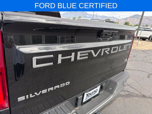 Used 2022 Chevrolet Silverado 1500 LTZ w/ LTZ Premium Package AWD/4WD image 25