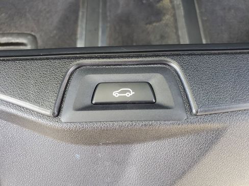 Used 2019 BMW X5 xDrive40i w/ Convenience Package AWD/4WD image 9