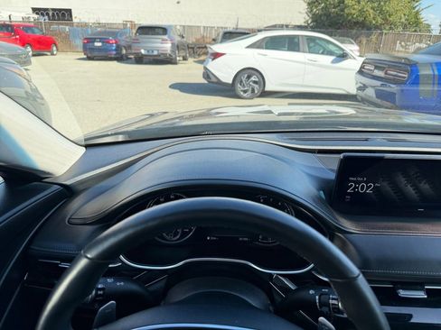 Used 2024 Genesis G80 2.5T image 25