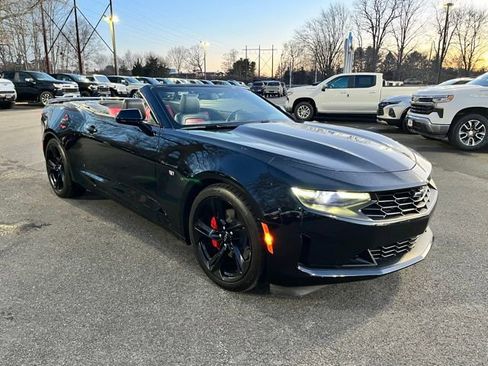 Used 2022 Chevrolet Camaro LT image 5