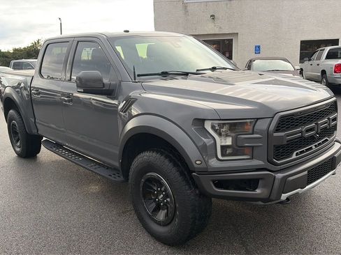 Used 2018 Ford F150 Raptor w/ Equipment Group 802A Luxury image 29