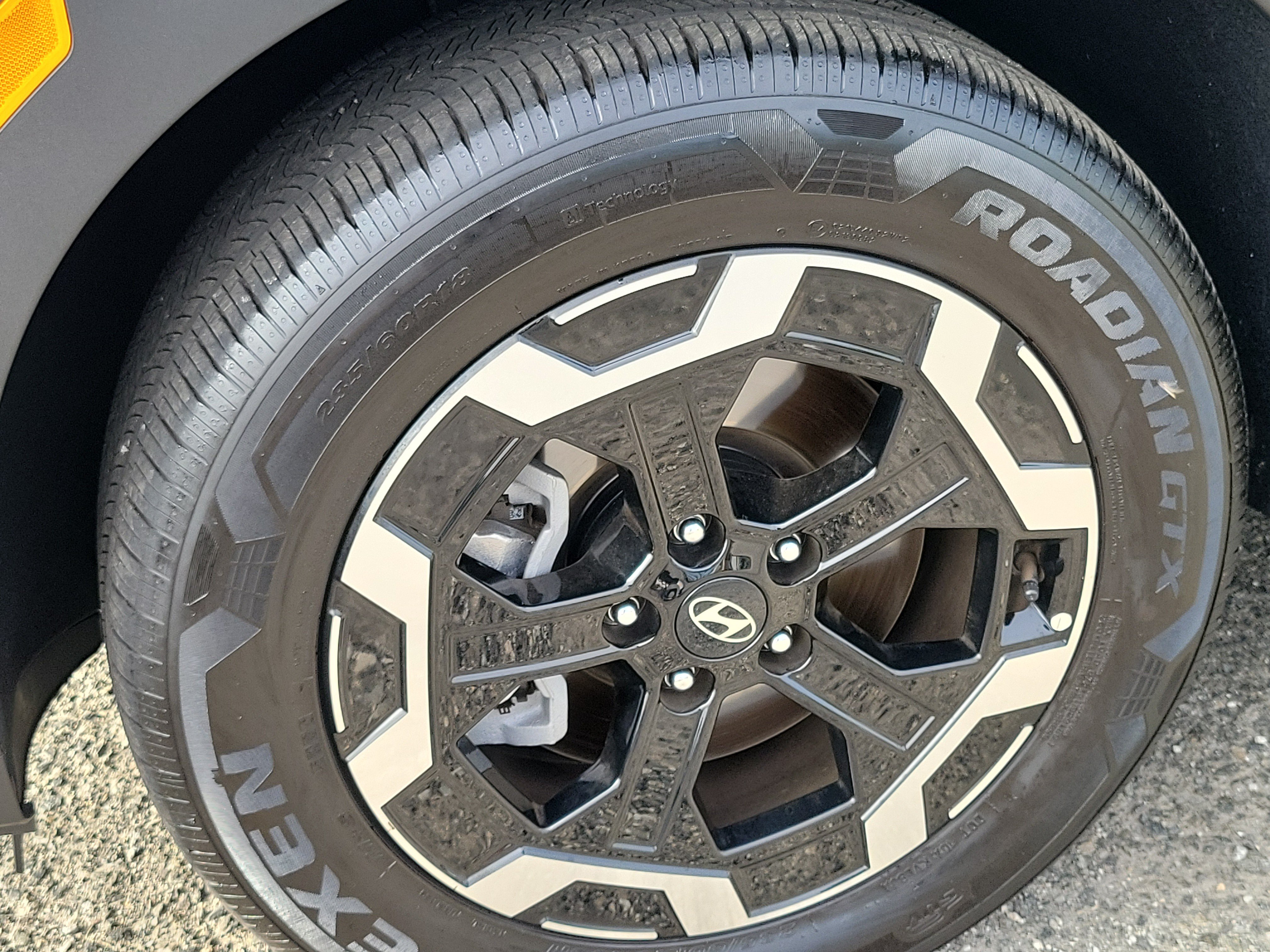 Certified 2026 Hyundai Santa Fe SEL FWD image 6