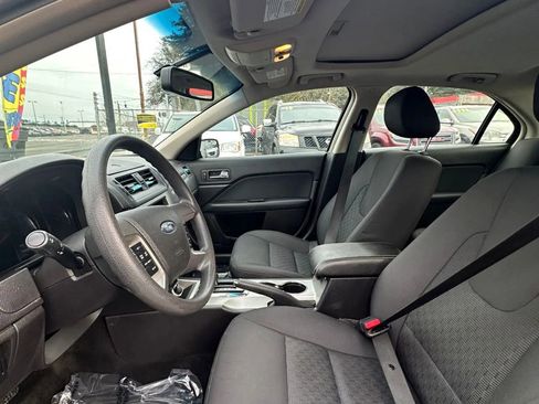 Used 2012 Ford Fusion SE image 18