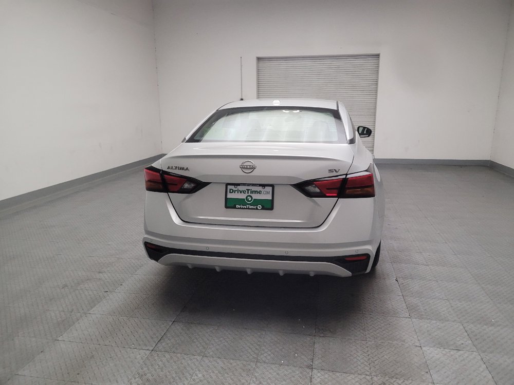 Used 2024 Nissan Altima 2.5 SV FWD image 7