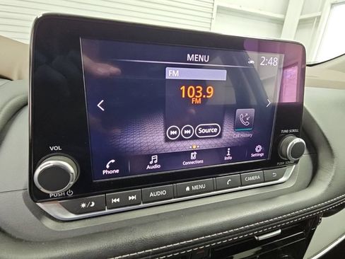 Used 2023 Nissan Rogue SV FWD image 15